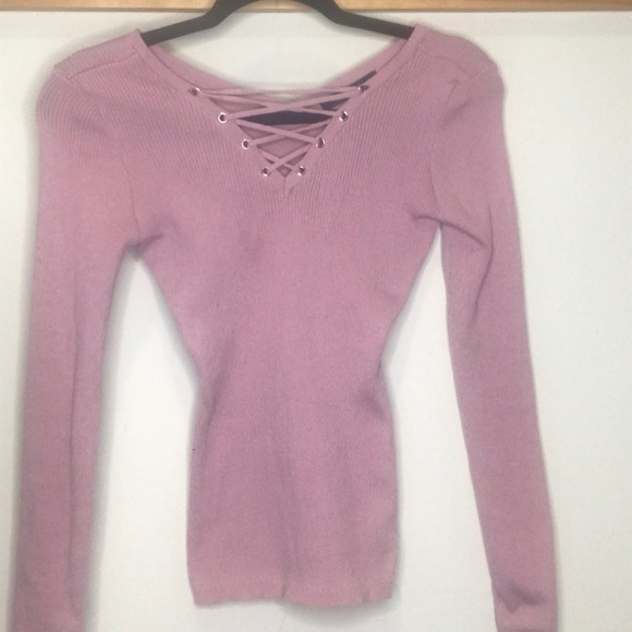 Long sleeve knit top - Picture 1 of 4